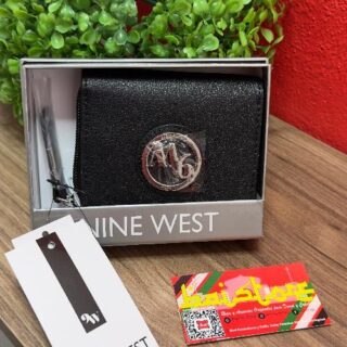 Cartera Nine West