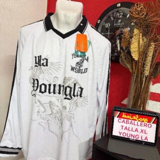 Playera YoungLA Manga Larga