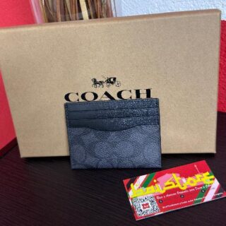 Tarjetero Coach