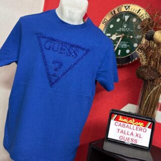 Playera Guess Logo