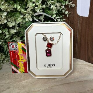 Set Aretes Guess