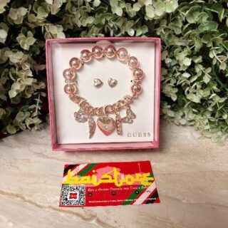 Set Pulsera+Aretes Guess