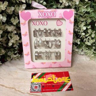 Set De Aretes Xoxo