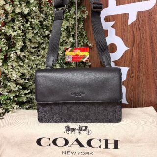 Crossbody Coach