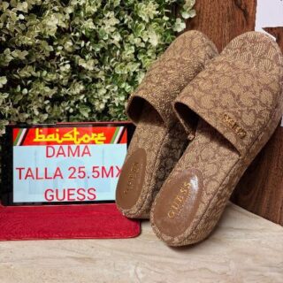 Sandalias Guess