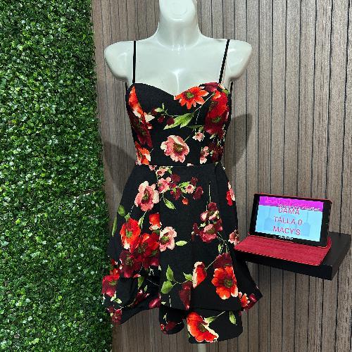 Vestido Corto Macy´s