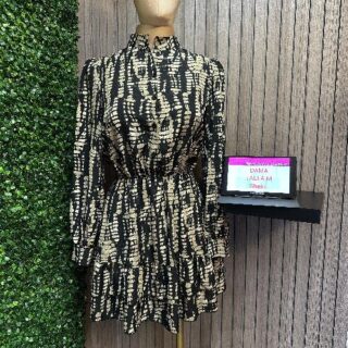 Vestido Corto Shein